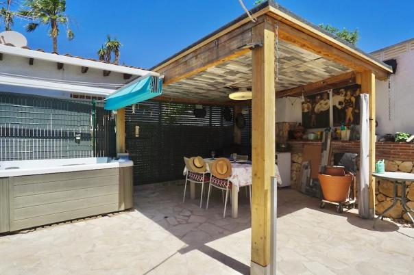 2 bed villas in Moraira
