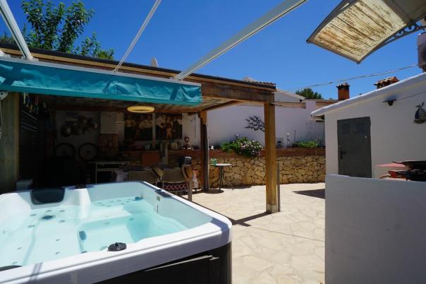 2 bed villas in Moraira