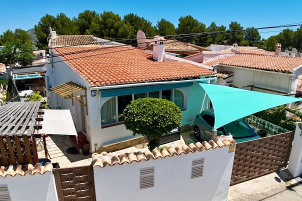 2 bed villas in Moraira