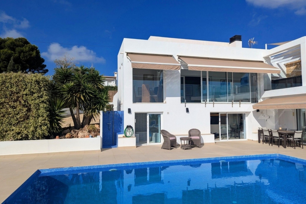 5 bed casa / chalet in Moraira