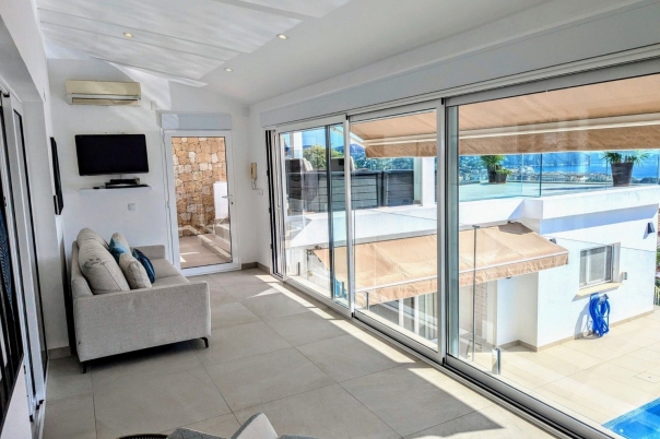 5 bed casa / chalet in Moraira