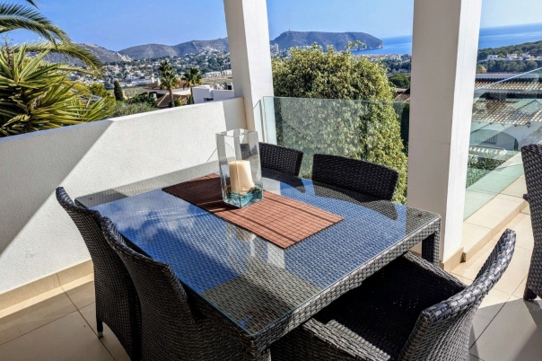 5 bed casa / chalet in Moraira