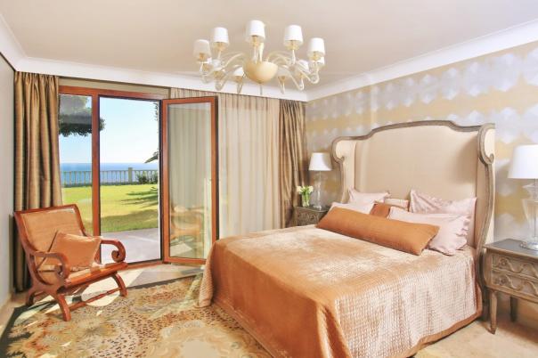 6 bed villa in El Campello