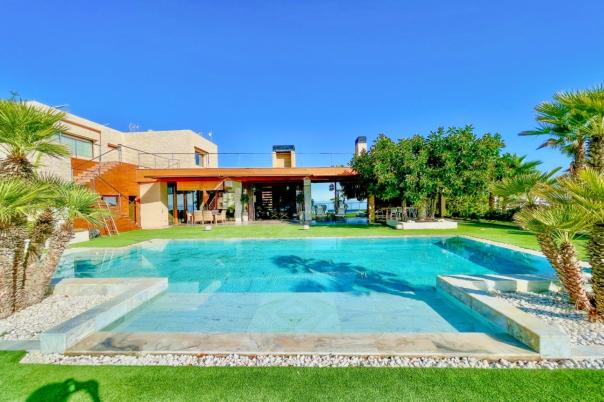 6 bed villa in El Campello