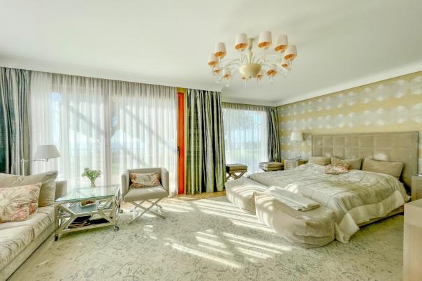 6 bed villa in El Campello