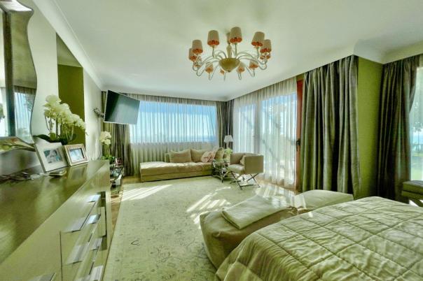 6 bed villa in El Campello