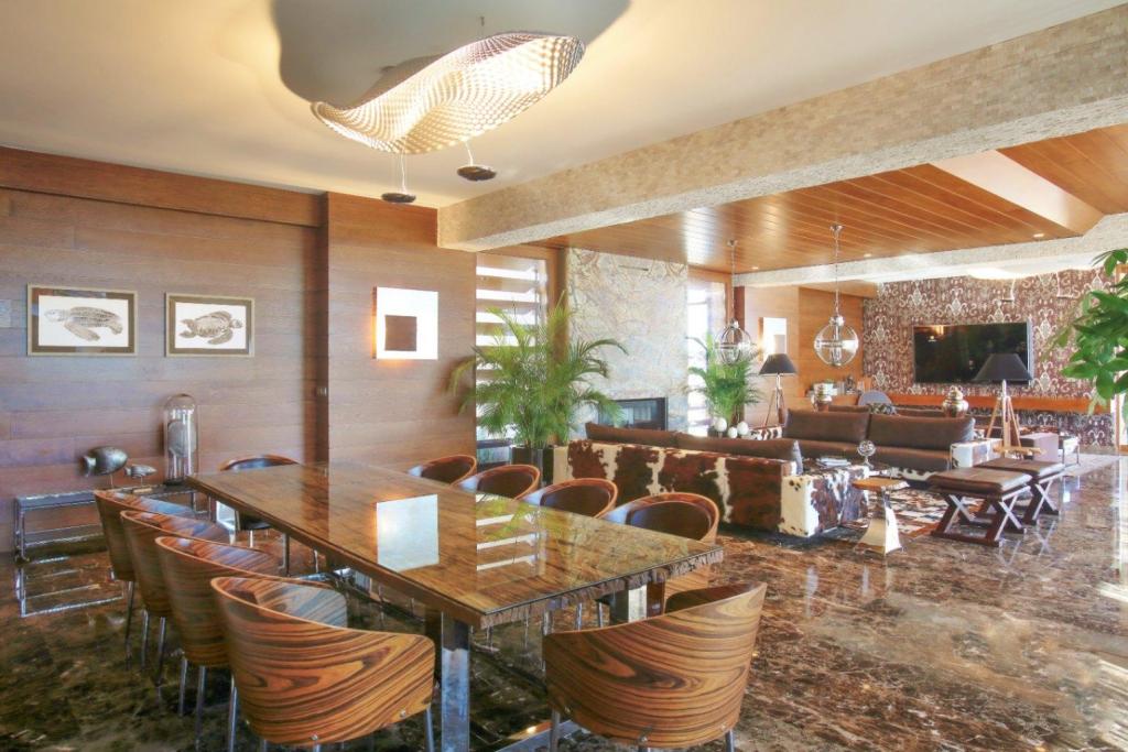 6 bed villa in El Campello