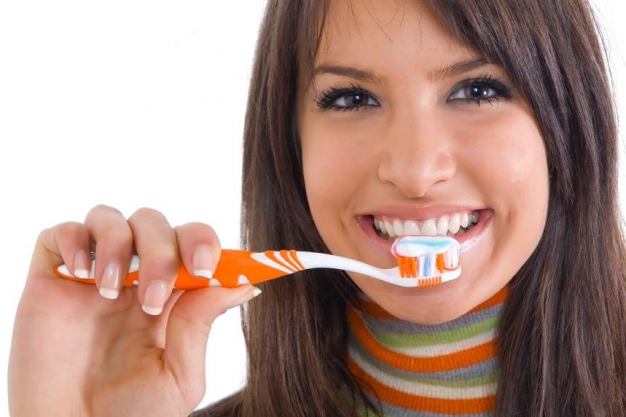 Calpe Dental - Dr Joel Weinberg