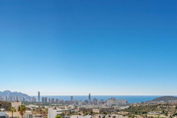 4 bed villa in Finestrat