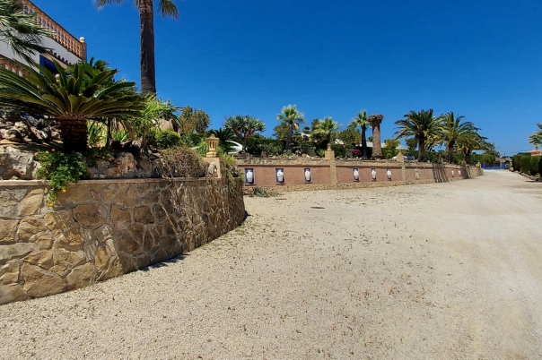 7 bed villa in Teulada