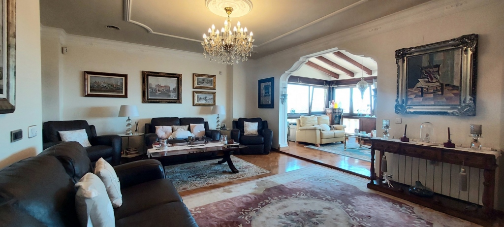 7 bed villa in Teulada