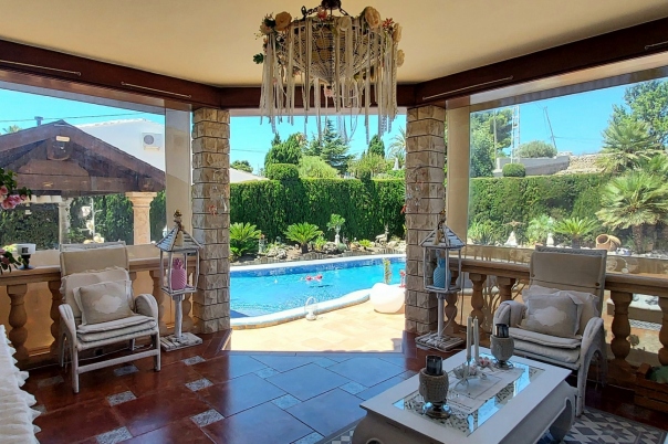 7 bed villa in Teulada