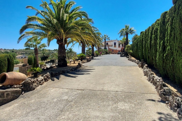 7 bed villa in Teulada