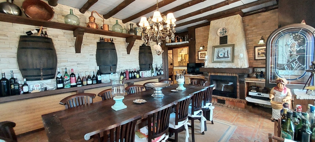 7 bed villa in Teulada