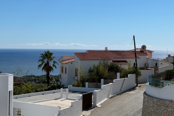 3 bed villa in Moraira
