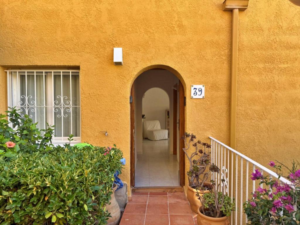 2 bed apartment in Benitachell