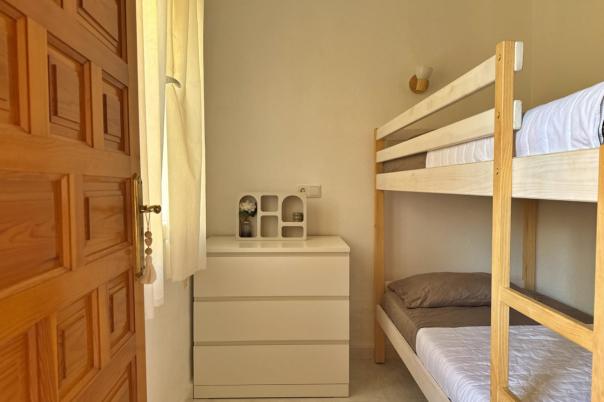 2 bed apartment in Benitachell