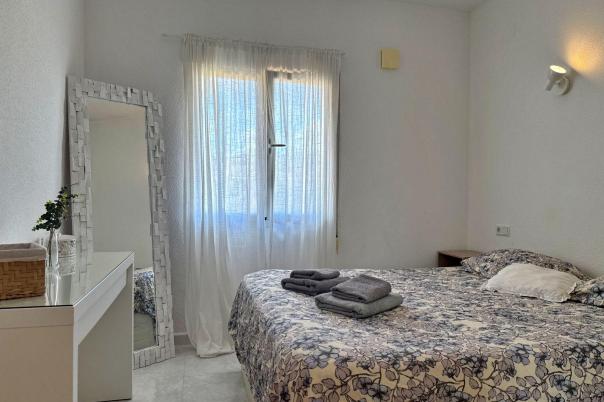 2 bed apartment in Benitachell