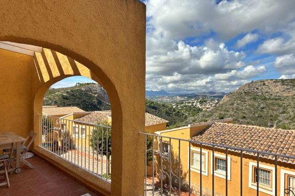 2 bed apartment in Benitachell