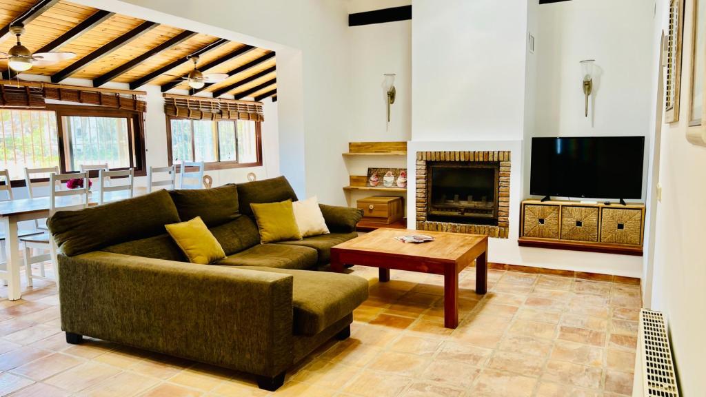 6 bed villa in Benissa Costa