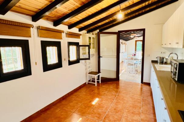 6 bed villa in Benissa Costa
