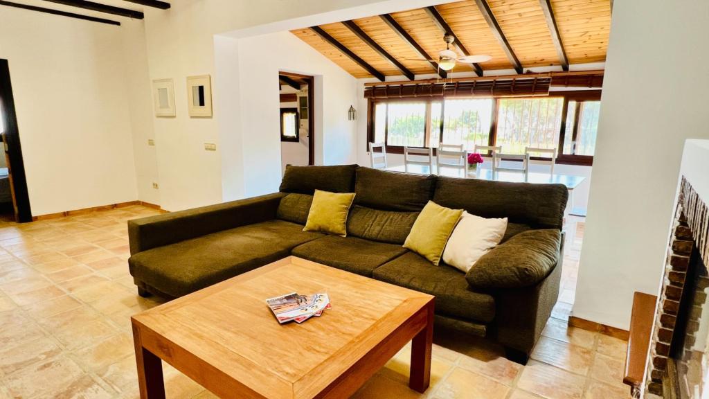 6 bed villa in Benissa Costa