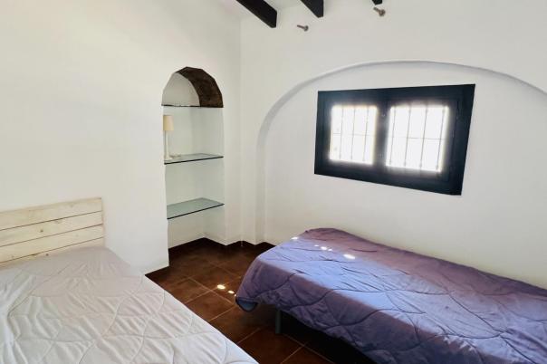 6 bed villa in Benissa Costa