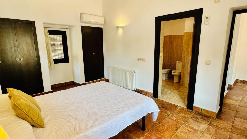 6 bed villa in Benissa Costa