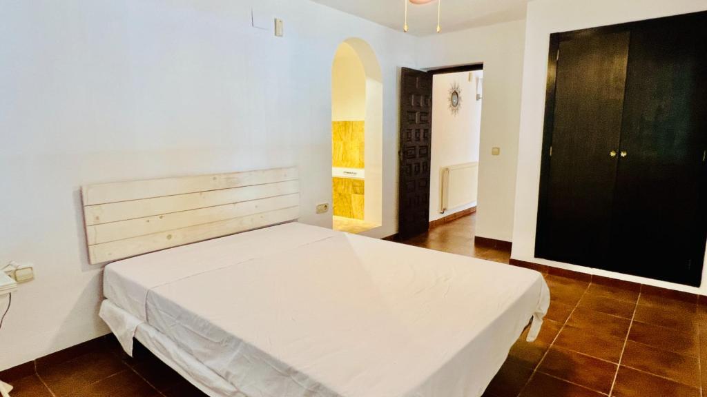 6 bed villa in Benissa Costa