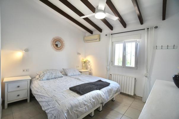 3 bed villas in Moraira