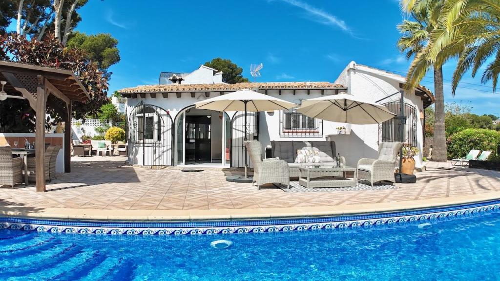 3 bed villas in Moraira