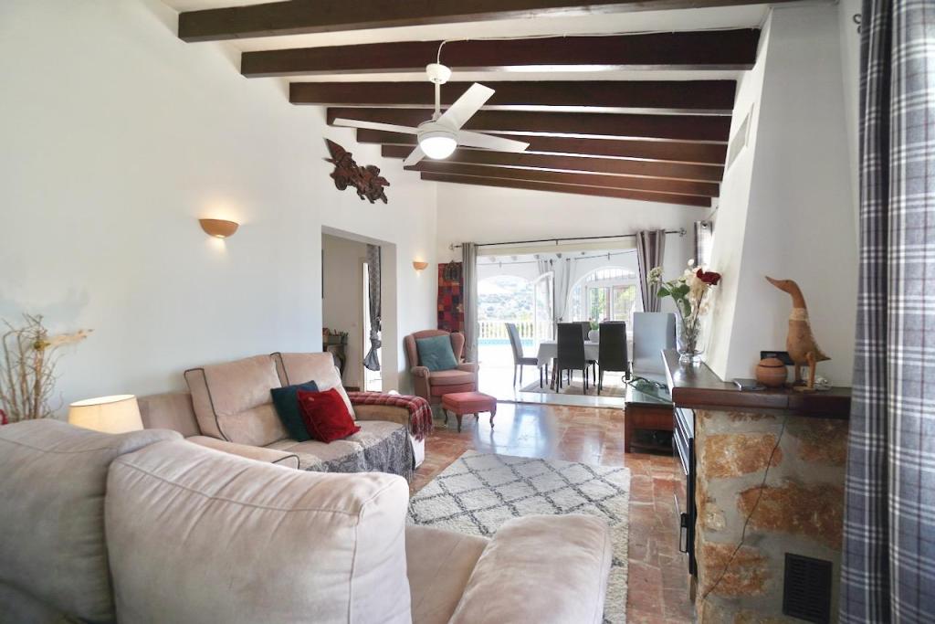 3 bed villas in Moraira