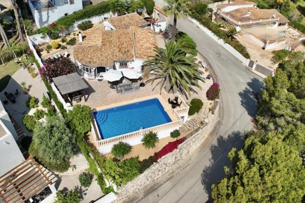 3 bed villas in Moraira