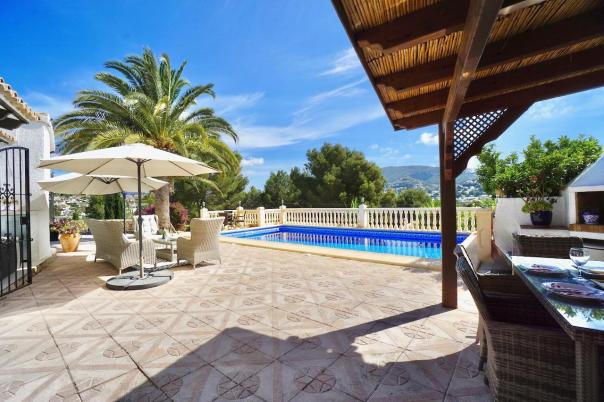3 bed villas in Moraira