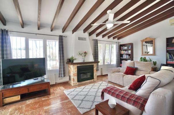 3 bed villas in Moraira