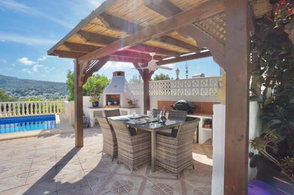 3 bed villas in Moraira