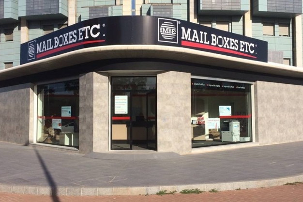 Mail Boxes Etc