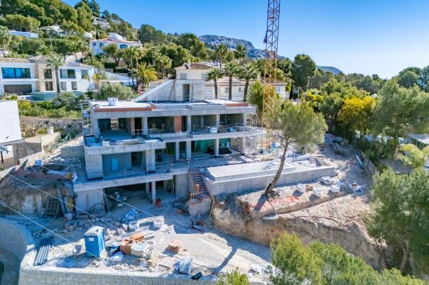 4 bed villa in Altea