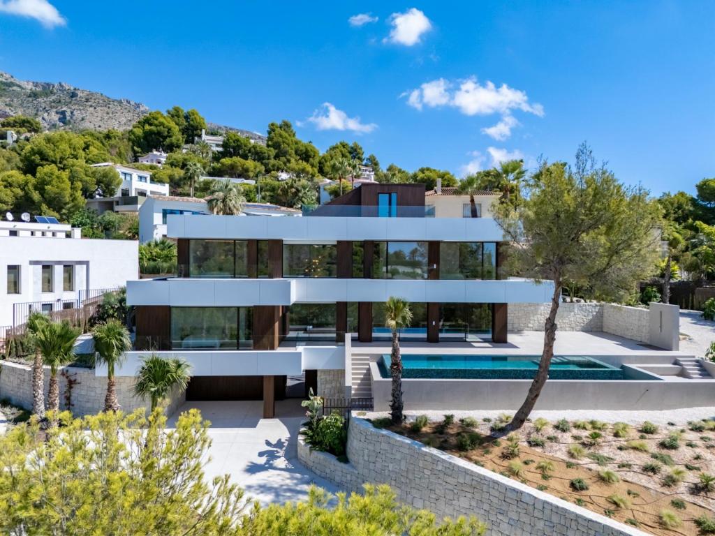 4 bed villa in Altea