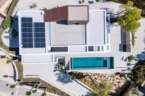 4 bed villa in Altea