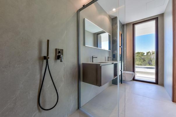 4 bed villa in Altea