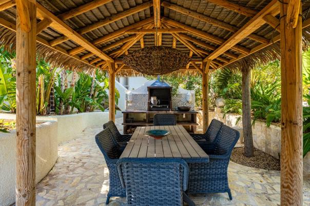 5 bed villa in Altea