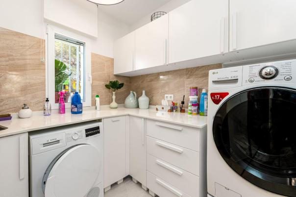 5 bed villa in Altea