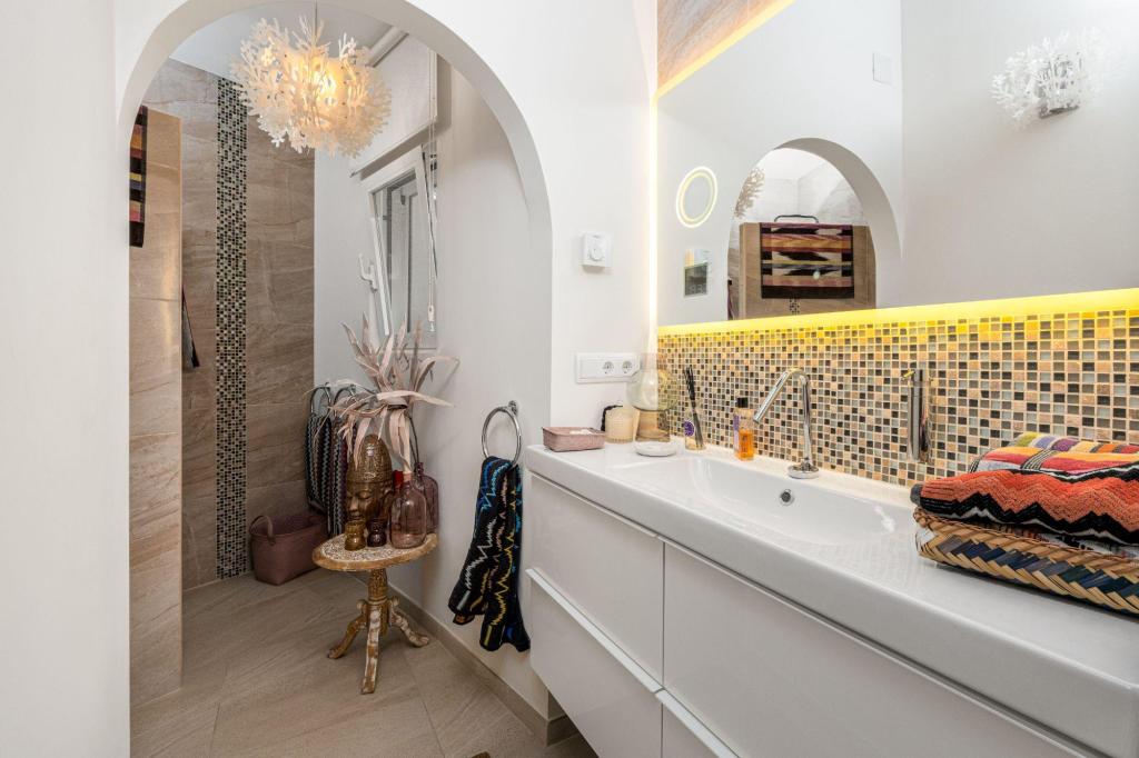 5 bed villa in Altea