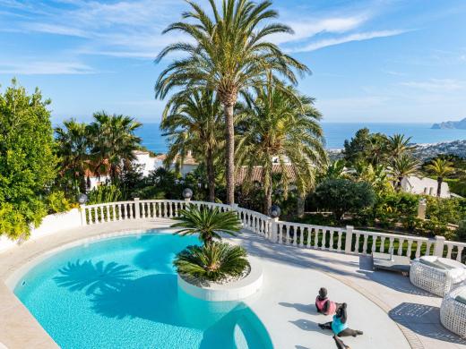 5 bed villa in Altea