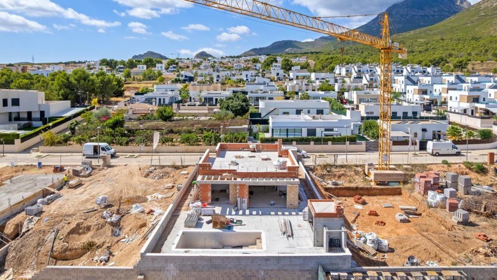 5 bed property in Polop