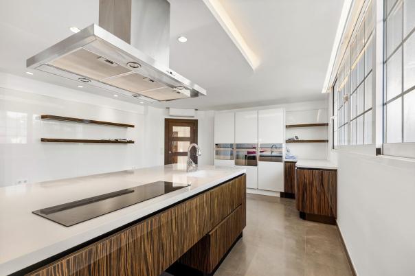 5 bed villa in Alfaz del Pi