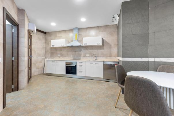 5 bed villa in Alfaz del Pi