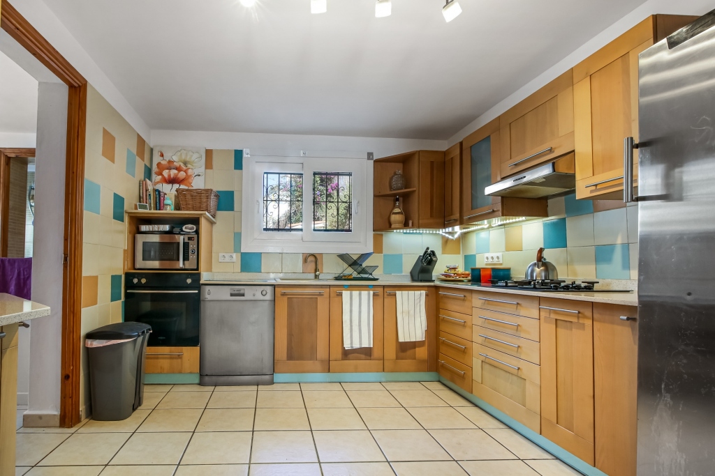 6 bed villa in Benissa