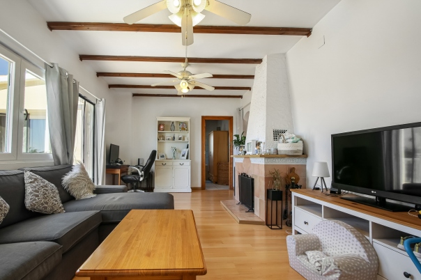 6 bed villa in Benissa
